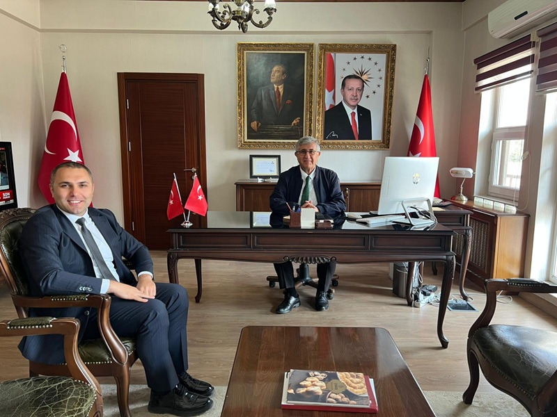 Kızılırmak Kaymakamı Sayın Emrah Özbek Sayın Kaymakamımız Emir Osman Bulgurlu'yu Ziyaret Etti
